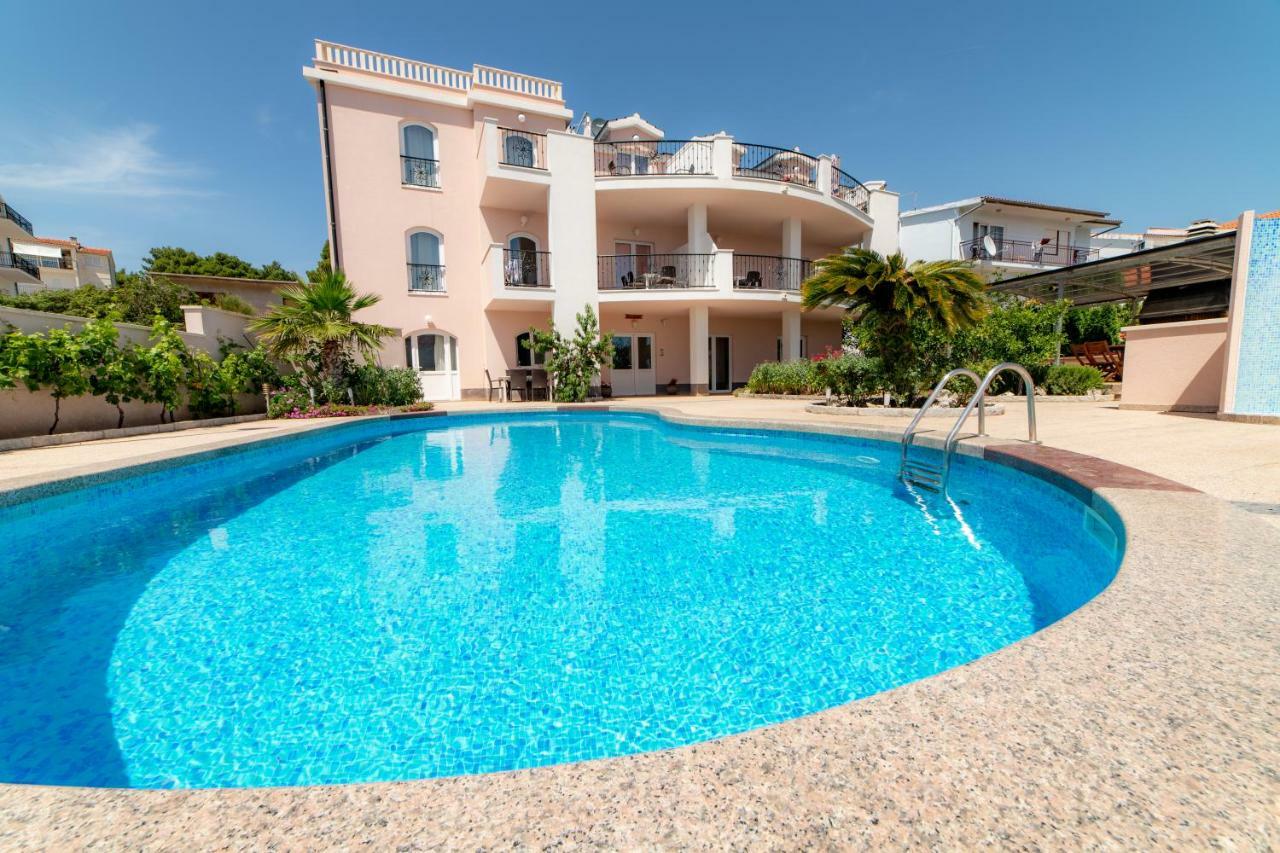 Villa Velebit Primošten Kültér fotó